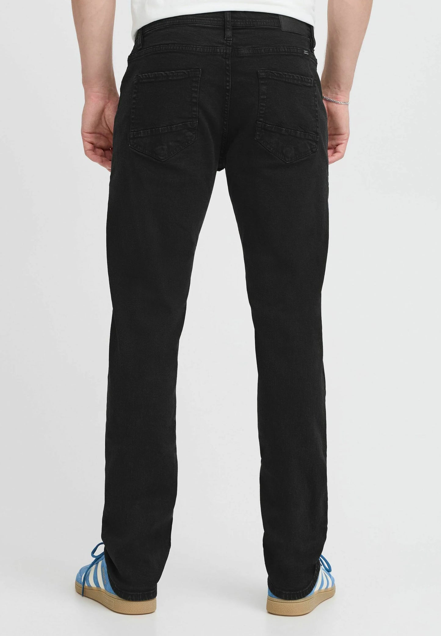Blend Twister - Slim/Regular Fit | Black Wash